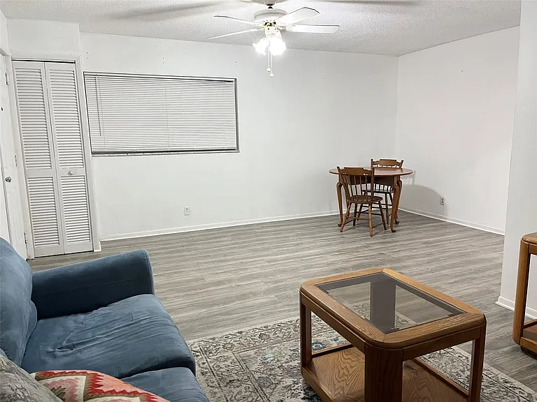 4135 NW 88th Ave #201 — Photo 5