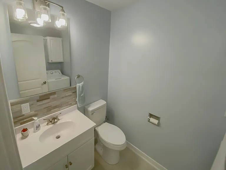 1123 S Walnut St #2 — Photo 10