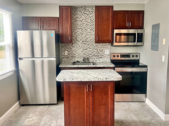 2nd image of 1604 S Crystal Lake Dr APT 19