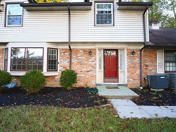 2nd image of 595 Birney Ln
