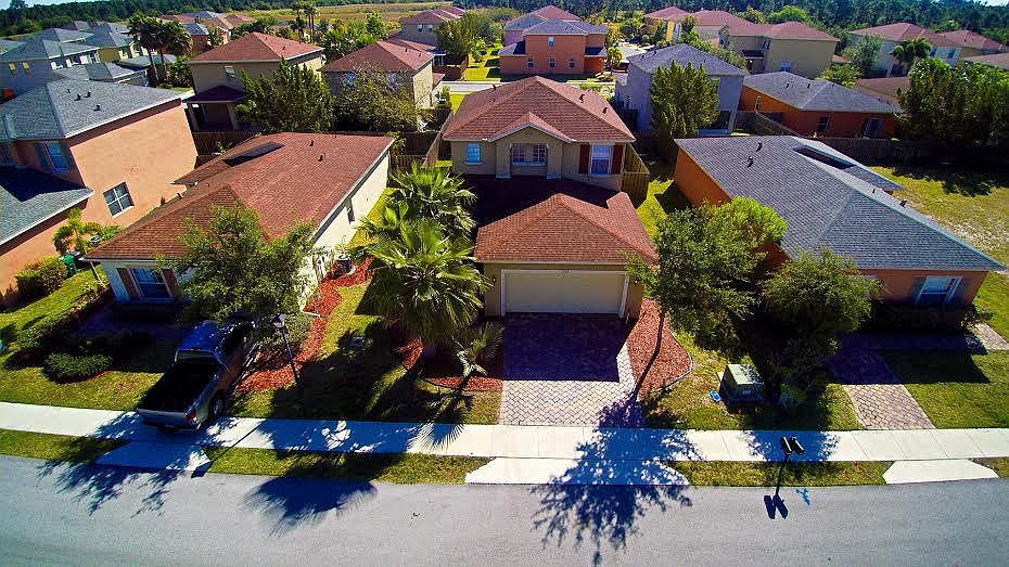 1st image of 262 Palm Breezes Drive