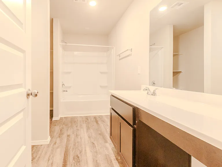 755 Foxtail Dr — Photo 15