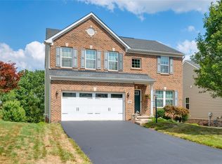 108 Beechwood Cir, Coraopolis, PA 15108