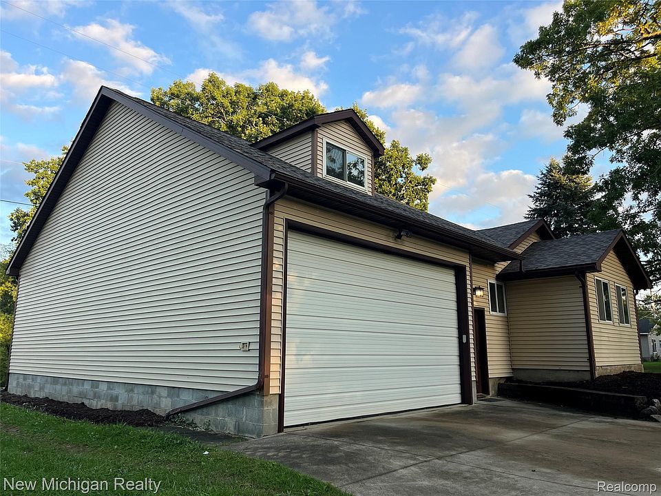 15133 Eddy Lake Rd, photo 2