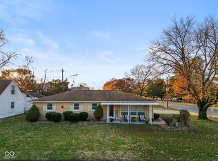 2132 Timbercrest Dr, Columbus, IN 47203