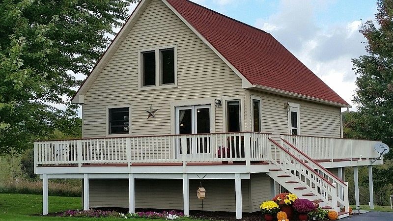 1st image of E2580 Club House Dr