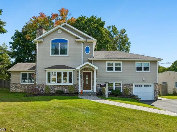 20 Emerson Dr, Livingston Twp., NJ 07039