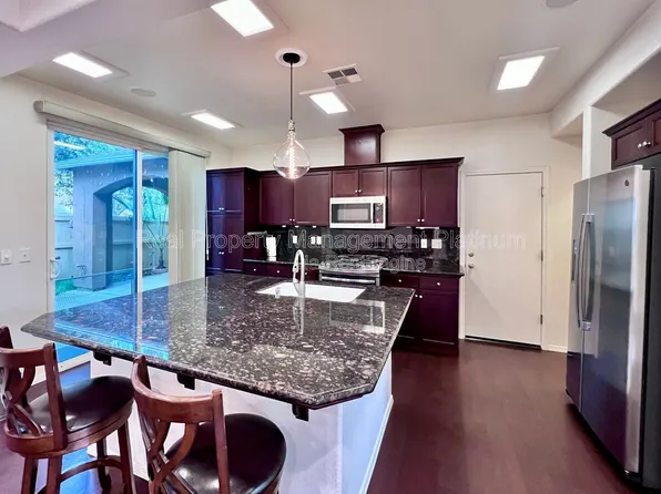 3947 Harlan Ranch Blvd, Clovis, CA 93619