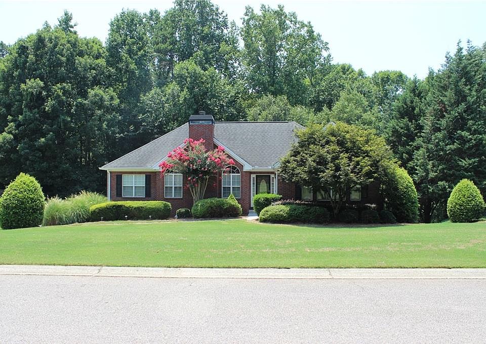 1st image of 219 Gold Crest Dr
