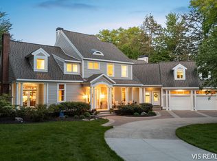 19128 Rosemary Rd, Spring Lake, MI 49456