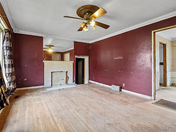 4th image of 917 N Knoxville Ave