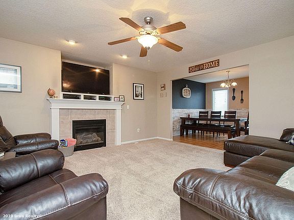 2nd image of 515 Mallard Pointe Dr NW