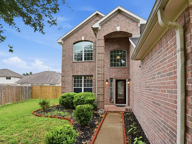 7519 Chathan Glen Ln — Photo 4