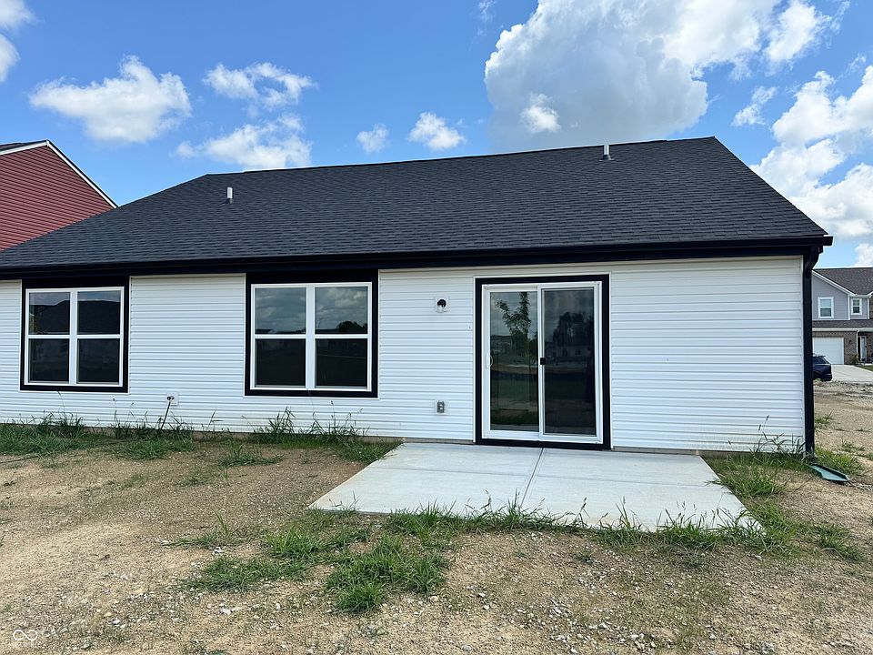 2nd image of 8179 Clary Ln