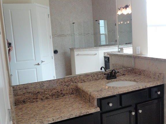 4th image of 3292 Shinnecock Ln