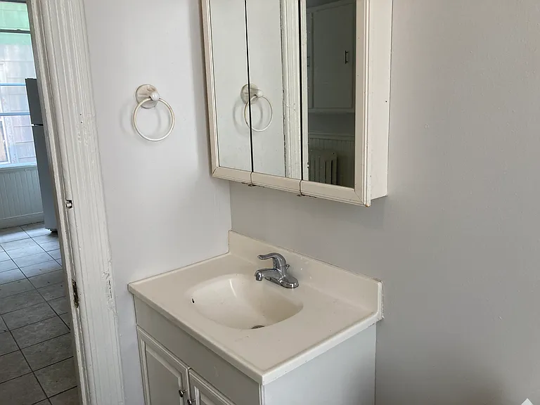 1734 N Arlington Pl — Photo 11