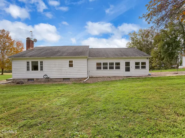 400 Wolfe Blvd, Watsontown, PA 17777