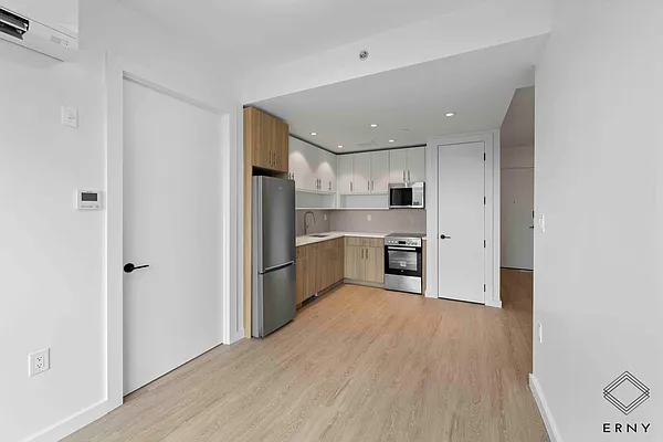 Rented by ERNY LLC | media 19