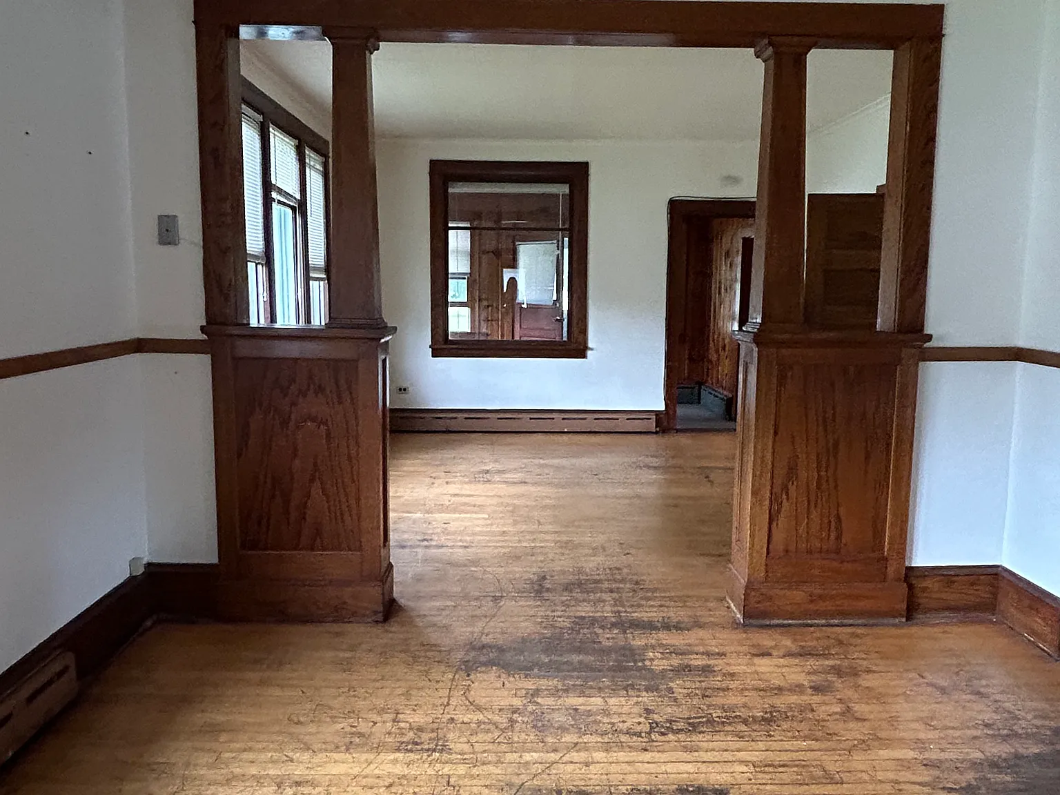 4 bed, 1200 sqft, $1,280 — Photo 3