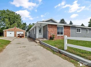 17800 Lulu Rd, Petersburg, MI 49270
