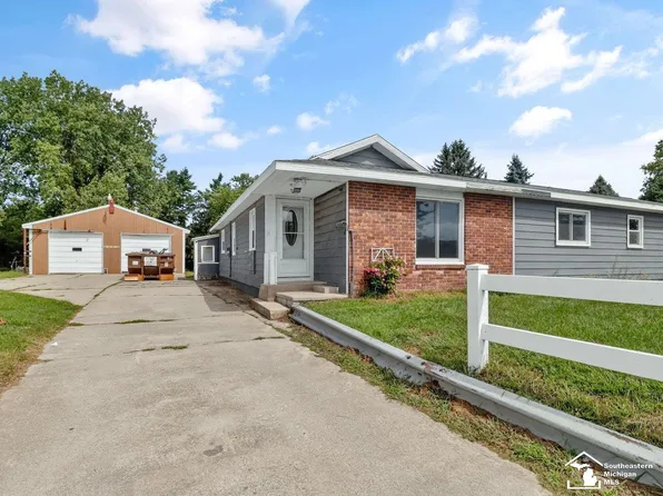 17800 Lulu Rd, Petersburg, MI 49270