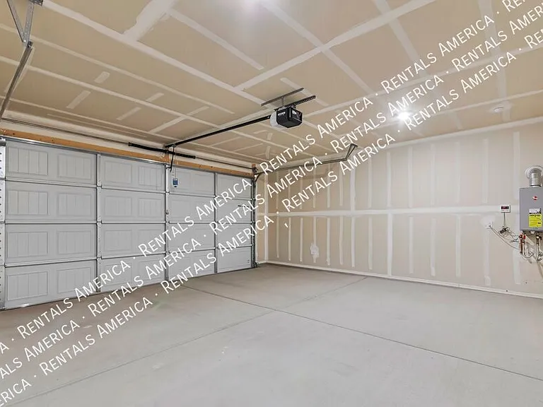 8905 E Pantano Bluff Dr — Photo 21