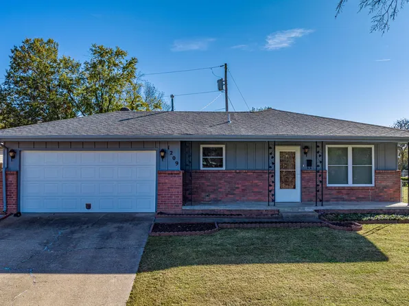 1209 6th Ave NW, Miami, OK 74354
