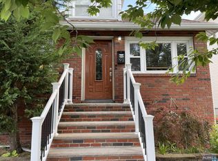 91 Frederick St, Hackensack, NJ 07601