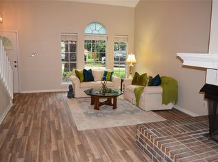 29 N Rain Forest Ct, Spring, TX 77380