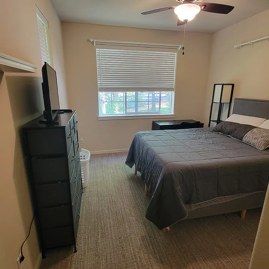 2 bed, 1171 sqft, $1,200 — Photo 1