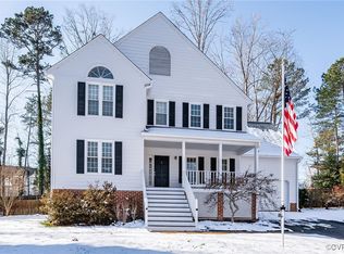 4600 Cedar Cliff Rd, Chester, VA 23831