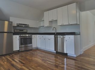 34 Bradley St #3R, Somerville, MA 02145