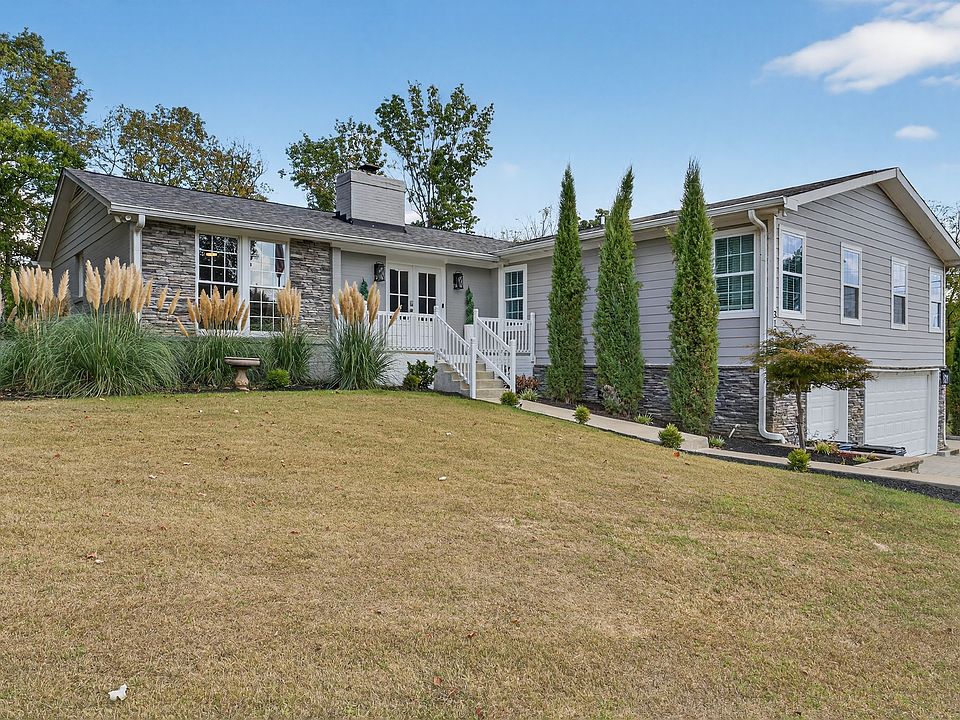 1st image of 310 Weeping Elm Rd