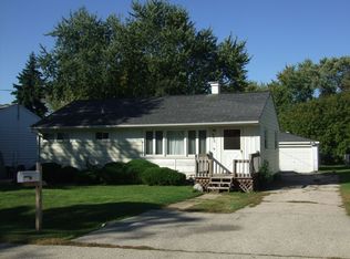 7503 Hemlock St, Crystal Lake, IL 60014