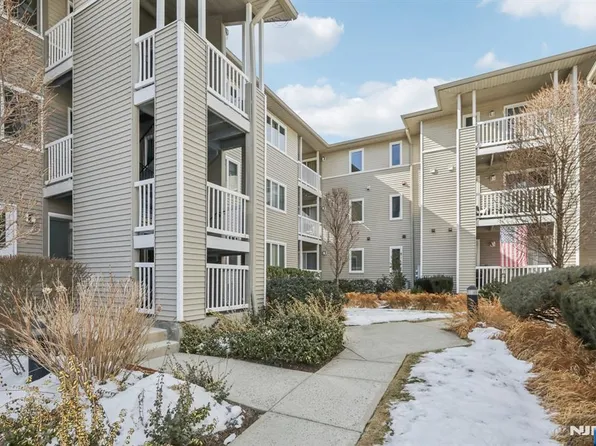 124 Orchard Park, Allendale, NJ 07401