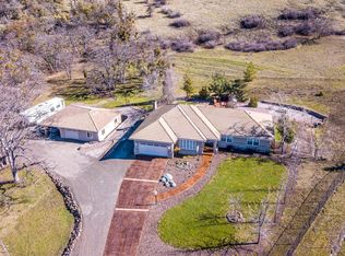 6747 Laurel Crest Dr, Medford, OR 97504