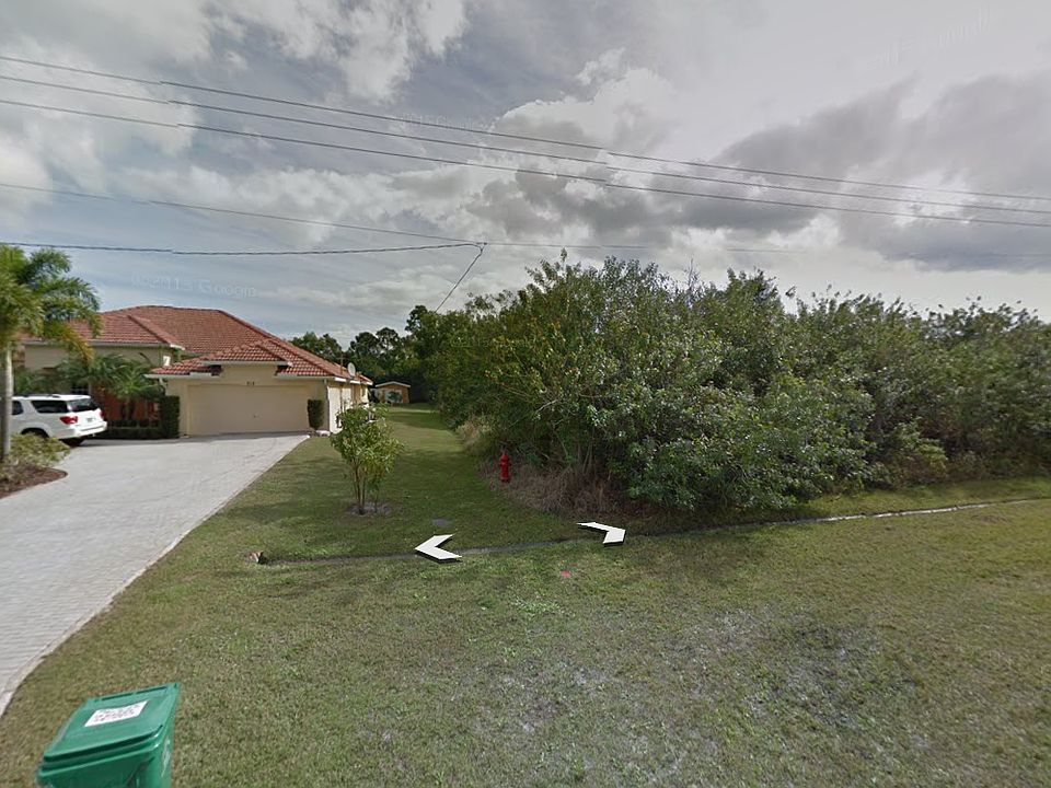 1st image of 316 SW Paar Dr