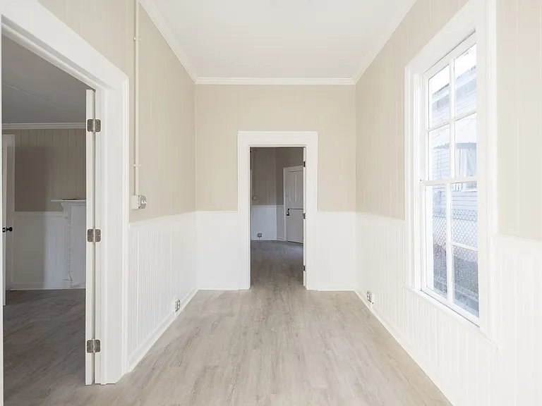 205 W Cherry St — Photo 6