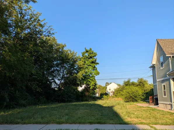 3973 16th St, Detroit, MI 48208