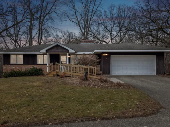 750 Hackmore Dr, Eagan, MN 55123