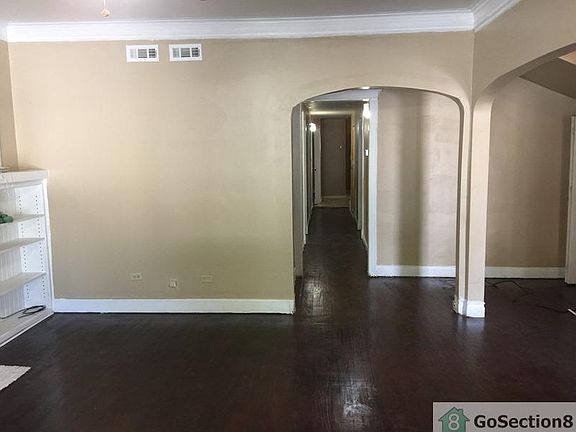 4th image of 7212 S Coles Ave #1