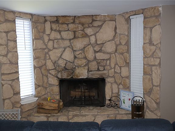5th image of 11617 Cripple Creek Dr