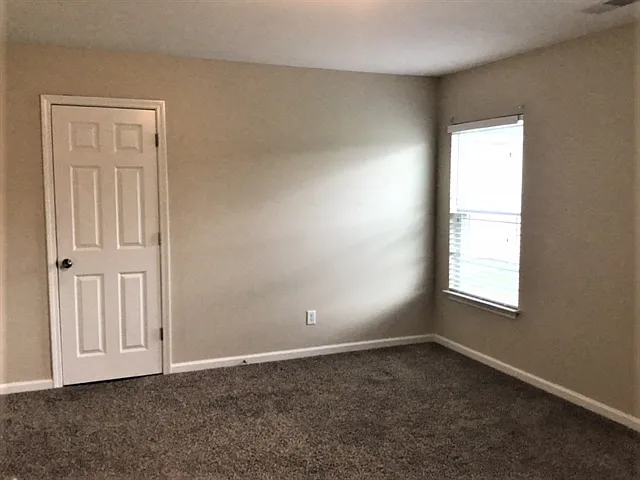 122 Spring Lakes Dr — Photo 9