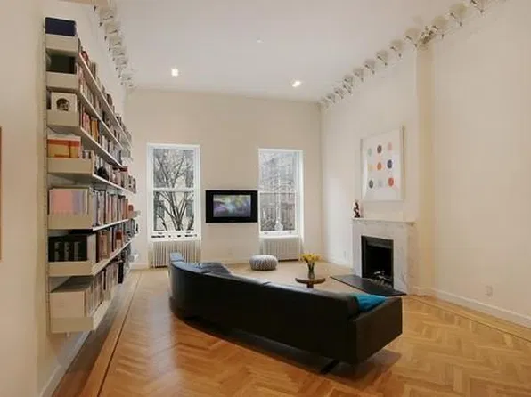 9 Pierrepont St #3, Brooklyn, NY 11201
