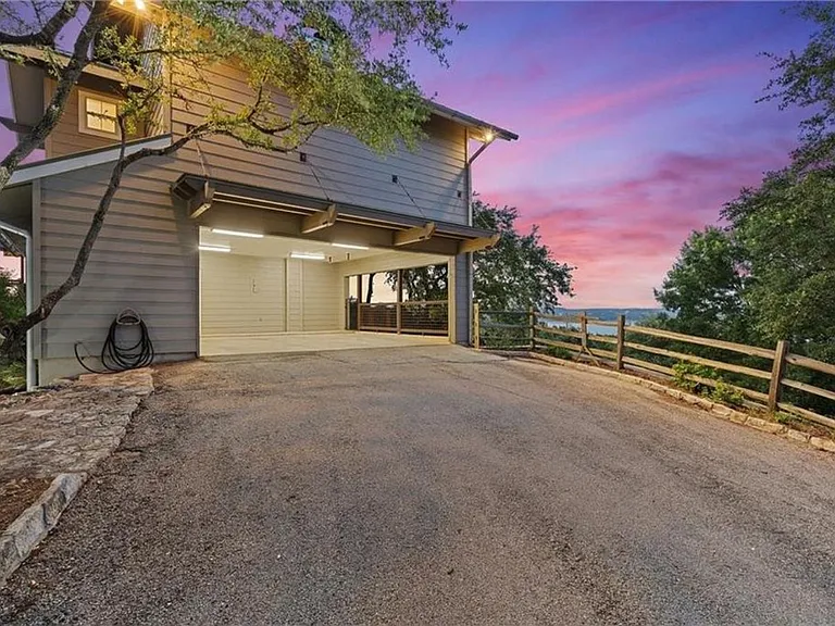 5224 McCormick Mountain Dr — Photo 13