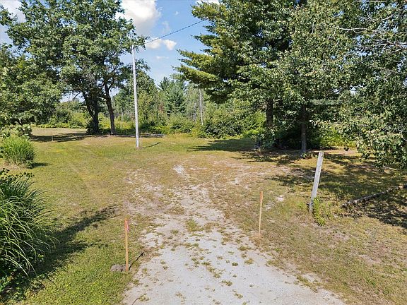 3rd image of V/l N Townline Rd