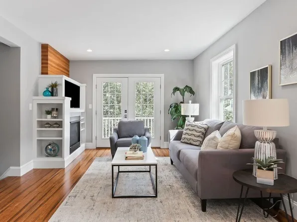 30 Teele Ave #30, Somerville, MA 02144