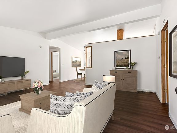 5th image of 8738 Boxwood Court SE