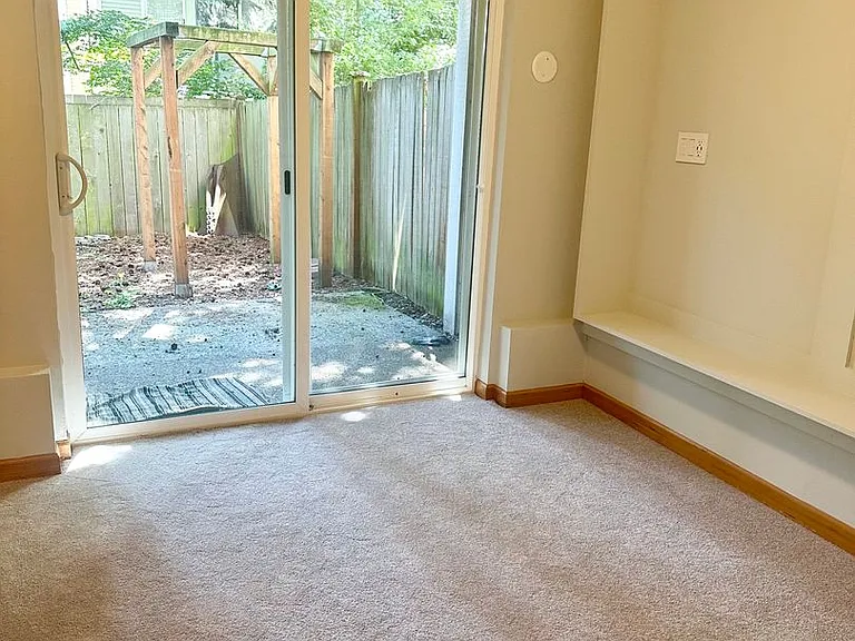 9312B Stone Ave N — Photo 16