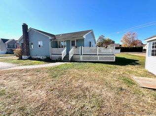 14 Taft Ave, Newington, CT 06111